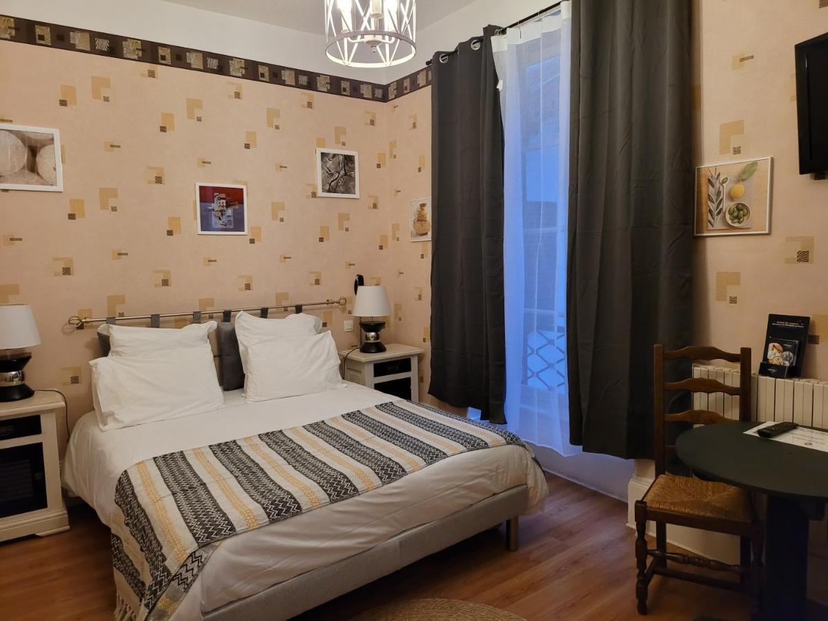 Le Chalet Montegut Coulandon ภายนอก รูปภาพ