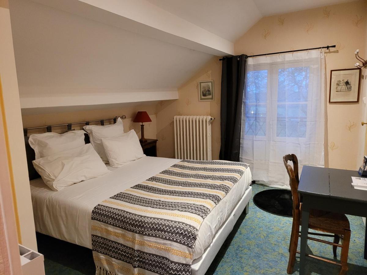 Le Chalet Montegut Coulandon ภายนอก รูปภาพ